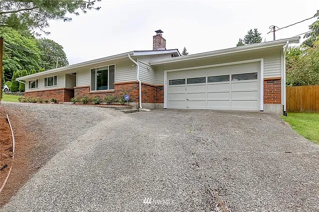 455 Reiten Rd — Photo 6