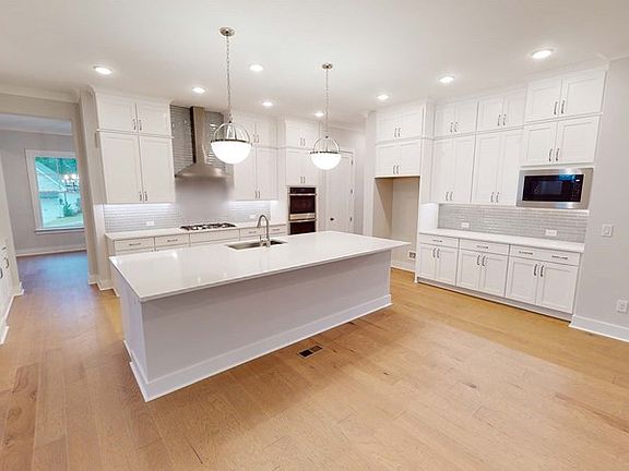 The Fenton - Kitchen