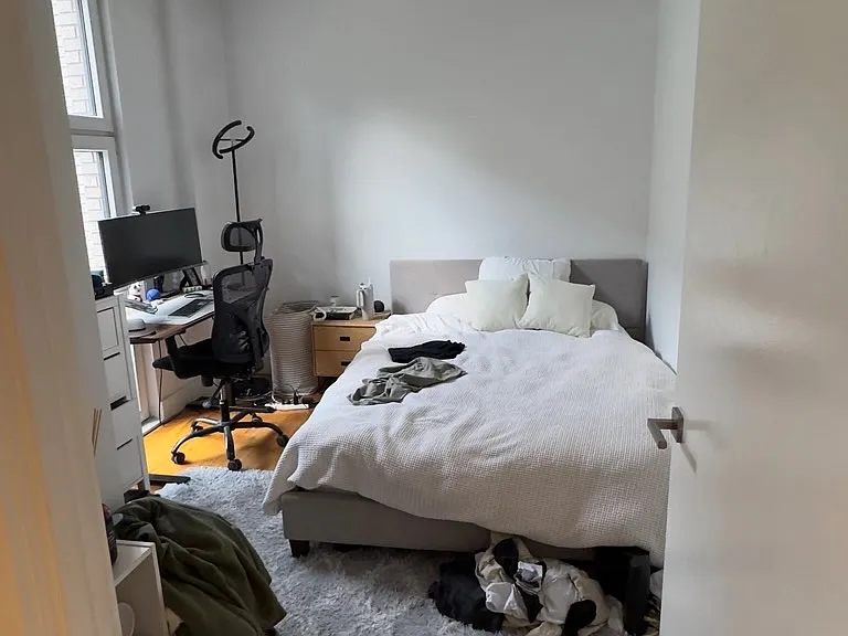 229 Roebling St #2C — Photo 5