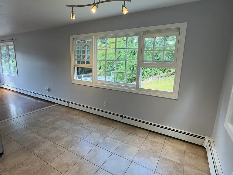 93 N Taylor Ave #A — Photo 5