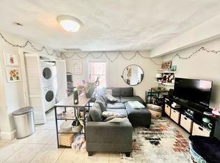 10 Harris St APT 5, Boston, MA 02109