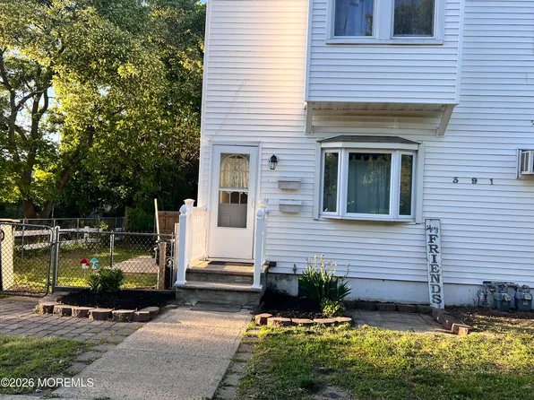 391 Monmouth Ave #1, Leonardo, NJ 07737