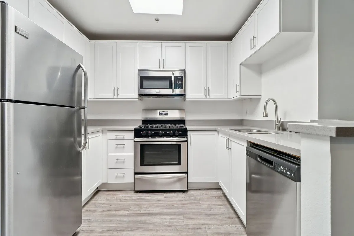 Floor plan 303