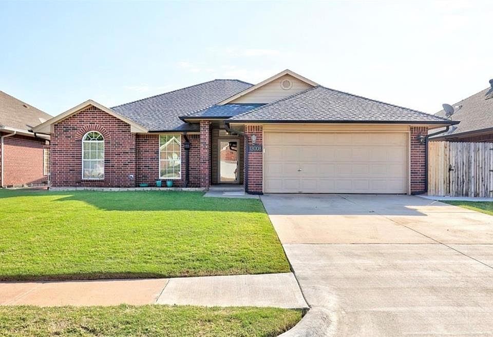 1st image of 13008 Willowcrest Ln