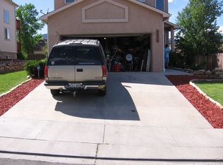 6050 Fence Post Dr, Colorado Springs, CO 80919