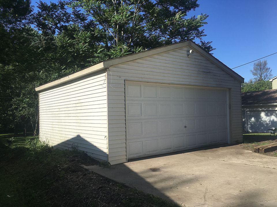 2nd image of 4909 Fiddle Ave