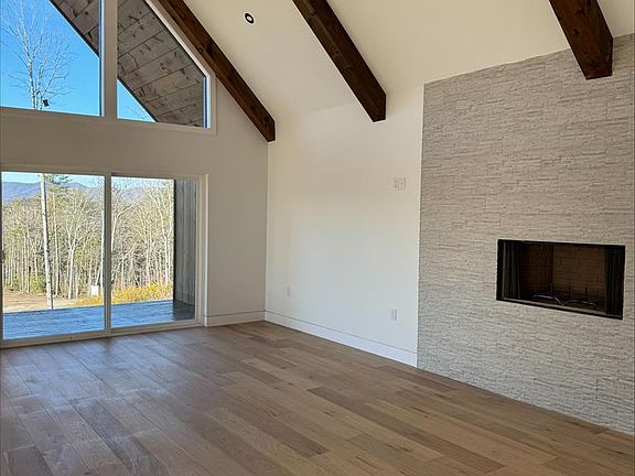 3rd image of 1705 Old Northcutt Rd