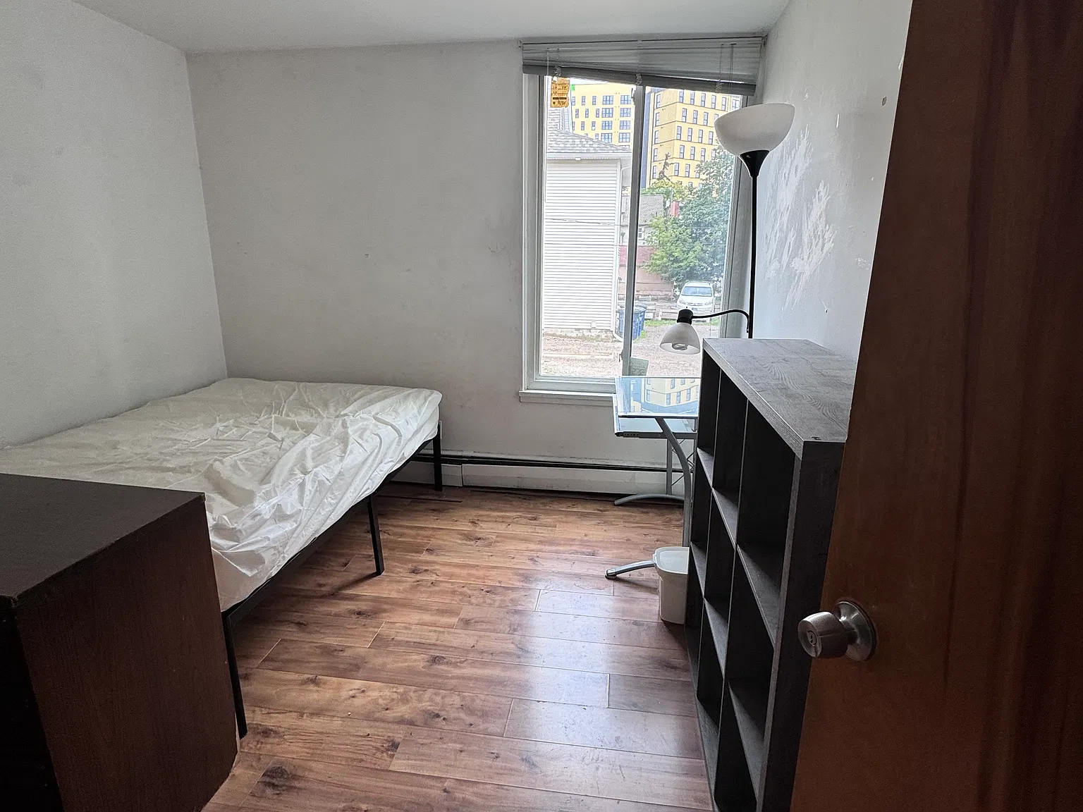 3 bed, $2,350 — Photo 4