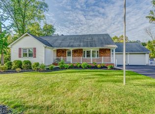 1751 W Circle Dr, Martinsville, NJ 08836