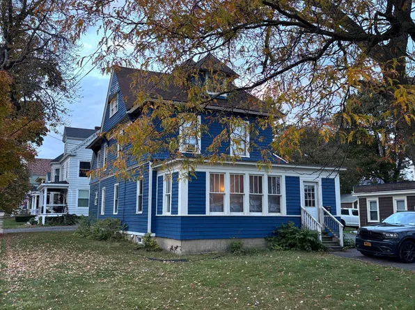 95 W Bridge St, Oswego, NY 13126