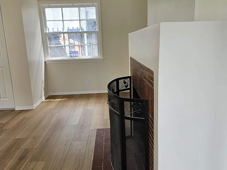 2034 Chestnut Ave — Photo 7