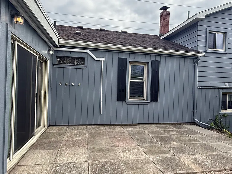 835 E Long Lake Rd — Photo 29