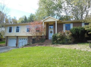 1507 Hoyt St, Blacksburg, VA