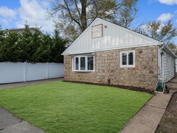 411 E Harrison Street, Long Beach, NY 11561