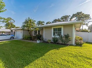 1566 Damask Ln, Sebastian, FL 32958