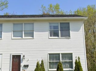14 Kelley St, Fairfield, ME 04937