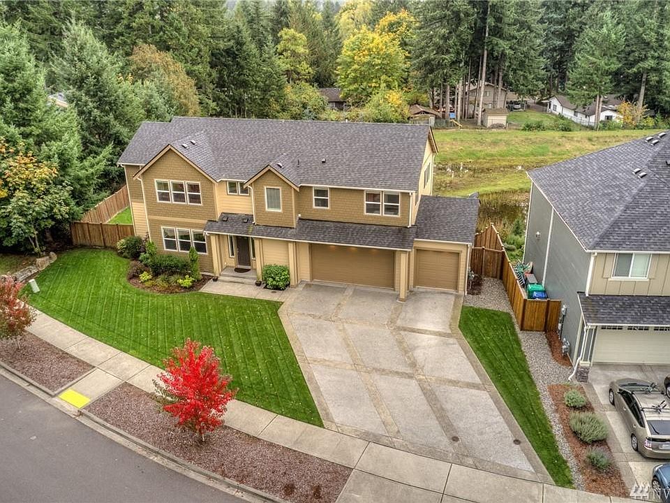 1st image of 4211 Goldcrest Dr NW
