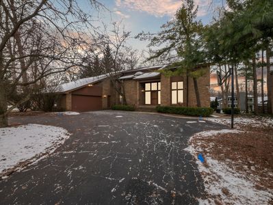 2221 Bloomfield Woods Ct, West Bloomfield, MI, 48323