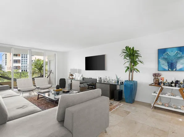 765 Crandon Blvd APT 310, Key Biscayne, FL 33149