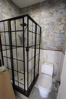 Rented by Voro, LLC | media 45