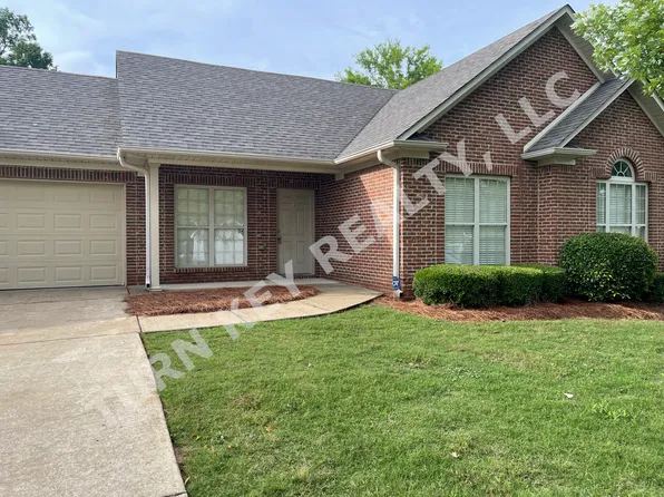 114 Vann Cir, Trussville, AL 35173