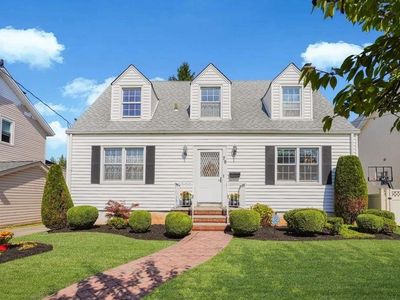 79 Margaret St, Staten Island, NY, 10308