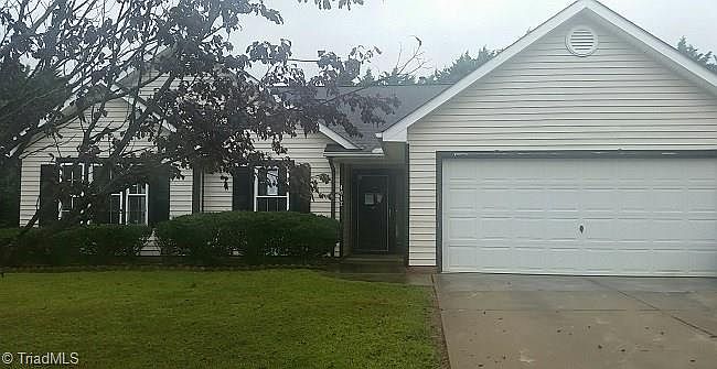 1st image of 4012 Landerwood Dr