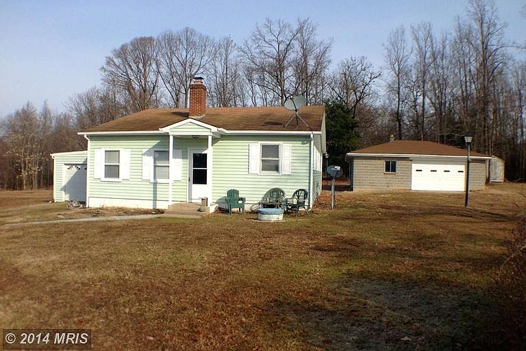 1st image of 120 Woodrow Dr