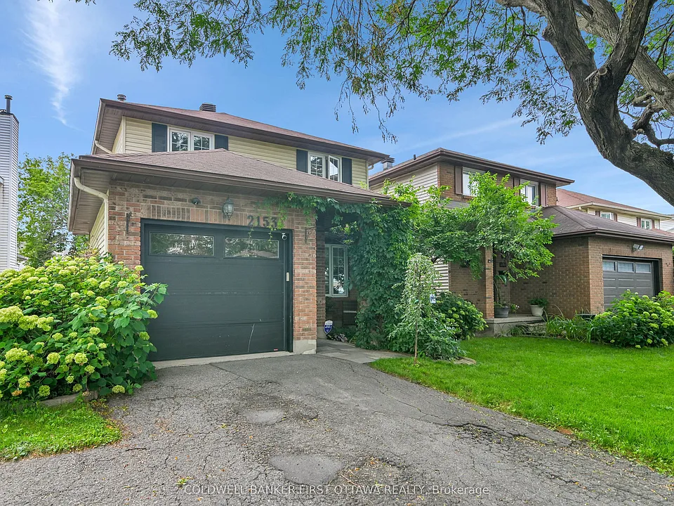 2153 E Acres Rd