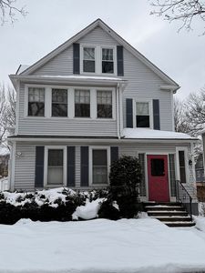 13-15 Pearl St, Holyoke, MA, 01040