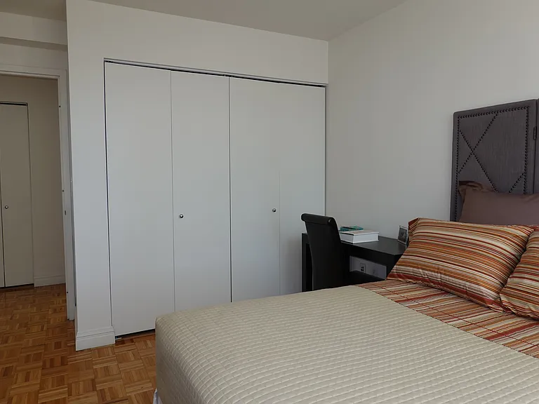 1500 Lexington Ave #8B — Photo 15