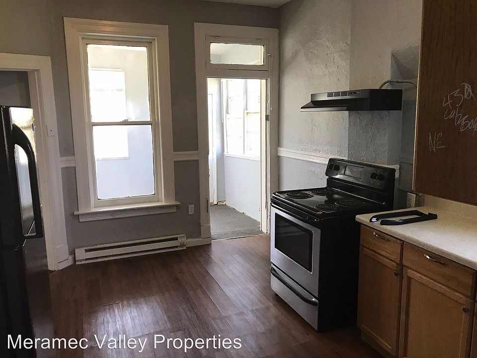 1st image of 4432A Elmbank Ave