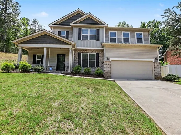 1009 Haynoke Dr, Graham, NC 27253