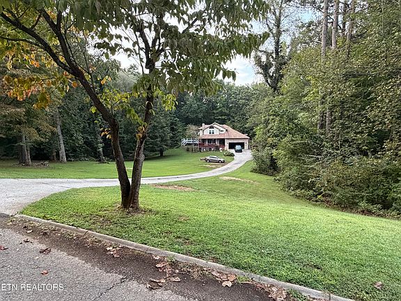 4th image of 9417 Jim Loy Rd