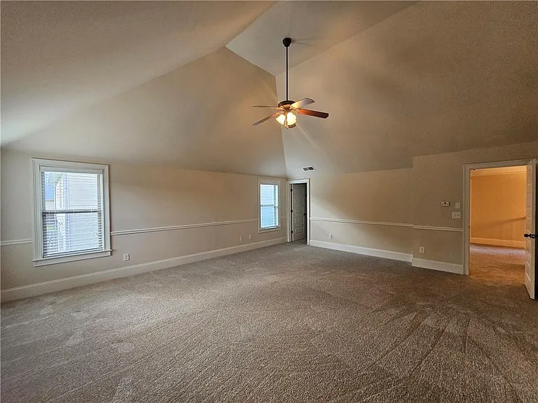 1550 Horseshoe Creek Ln — Photo 21