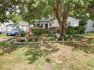 340 Gracie Rd, Chesapeake, VA 23325