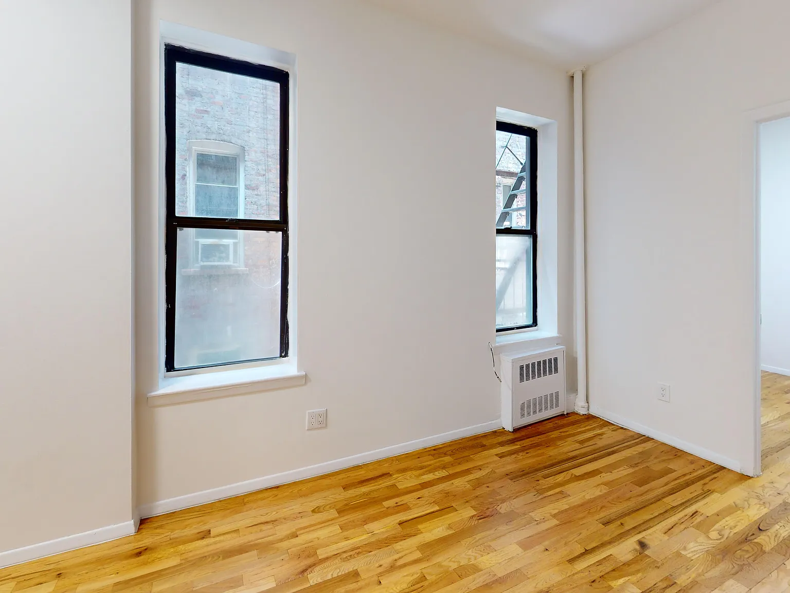425 East 65th Street — Photo 3
