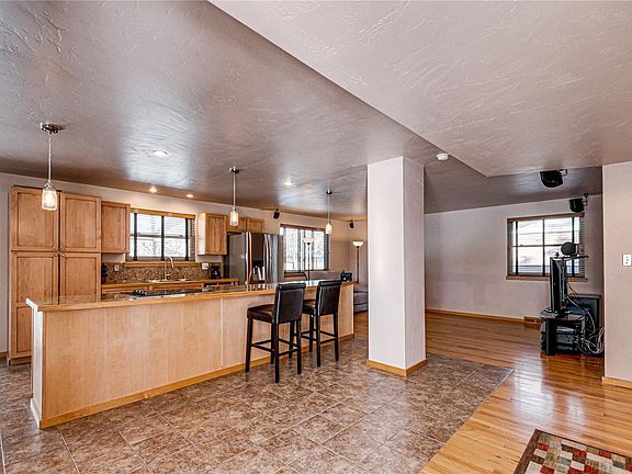 4th image of 2177 S Balsam Ct