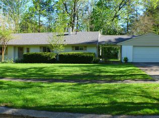 1141 Marguerite St, Flushing, MI 48433