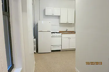 Rented by Manhattan Best Realty, Inc.