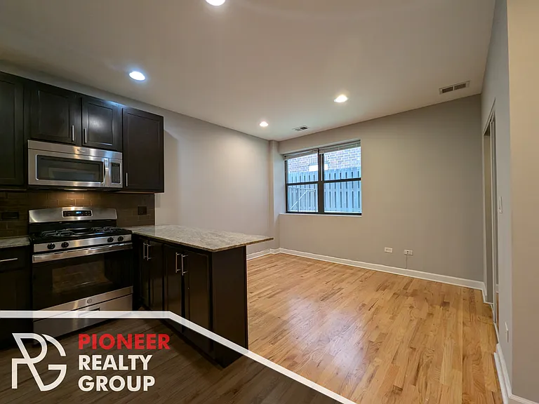 4757 N Maplewood Ave #4759-106 — Photo 2