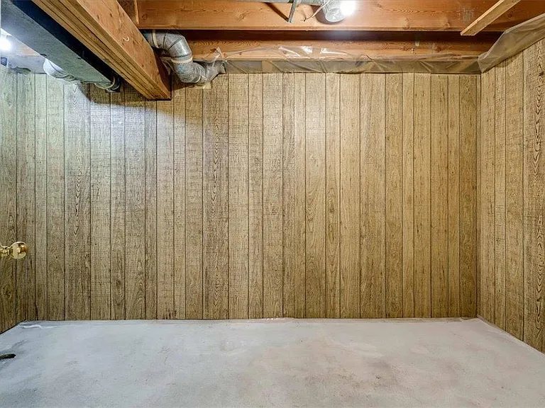 15 Lomond Blvd #15 — Photo 29