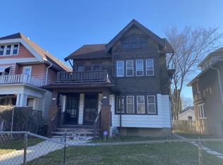 2970 N 37th St, Milwaukee, WI 53210