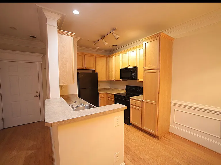 900 Canenaugh Dr #108 — Photo 5