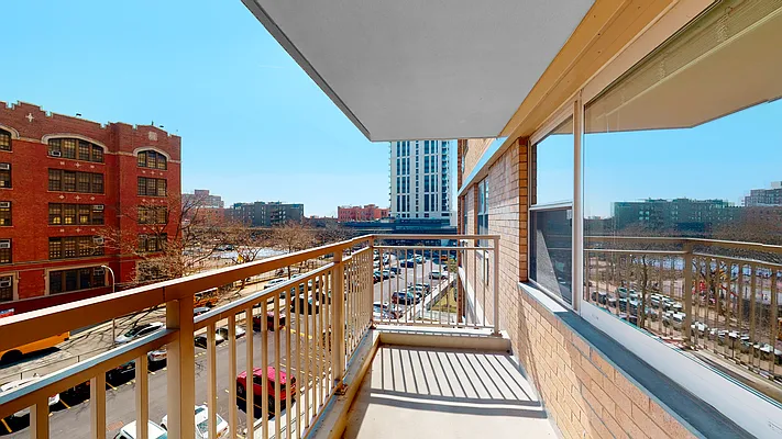 Sold by NYC Realty Brokers LLC | media 21