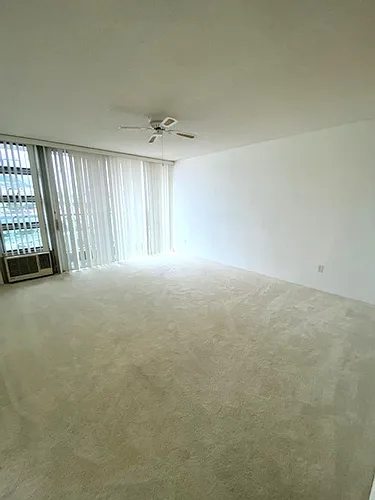 1448 Young St #1106 Photo 1