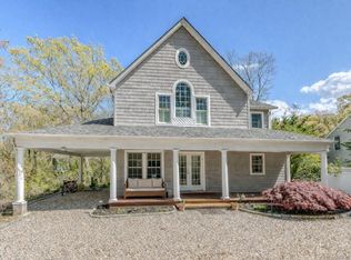 2 Walnut Avenue, Setauket, NY 11733