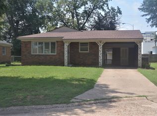 311 Barbara Dr, Kennett, MO 63857