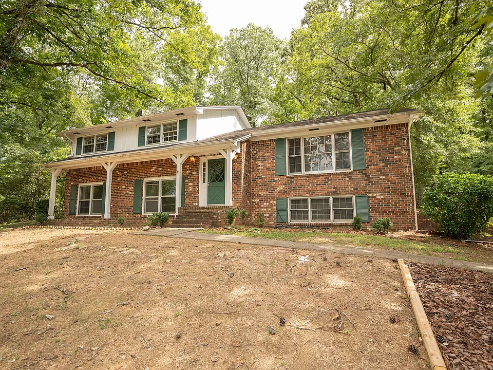 1328 Al Seier Ln
