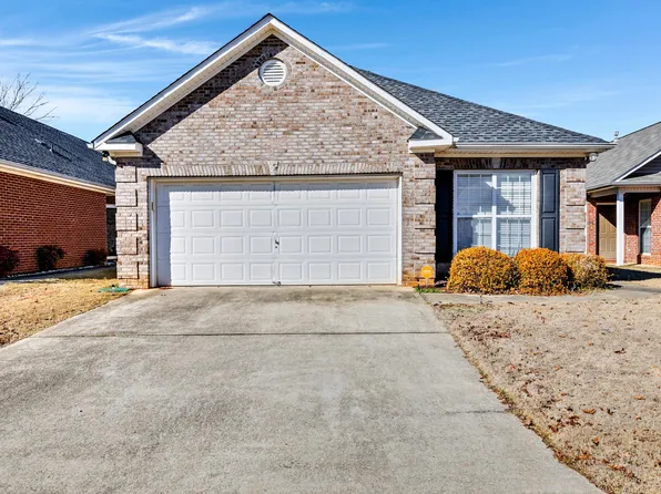 4845 Longmeadow Ln, Bessemer, AL 35022